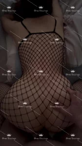 上海浦江镇骚货炮友，渔网无套后入