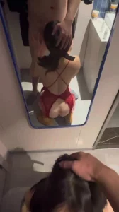 居高临下